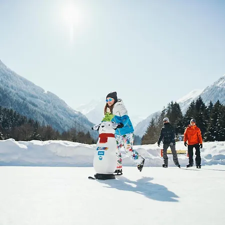 Aparthotel Oskar Neustift im Stubaital